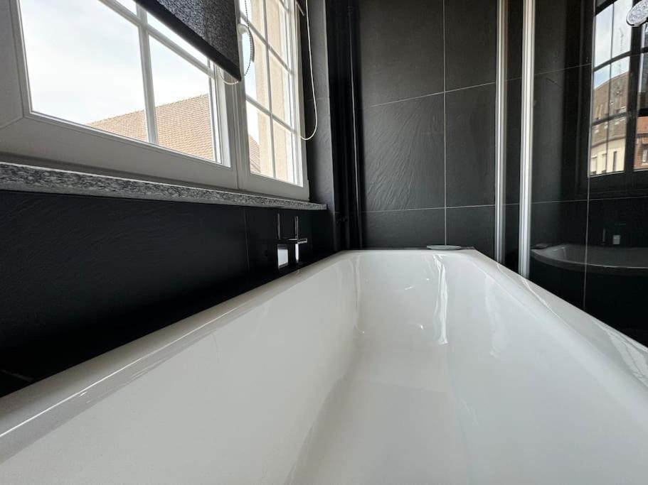L'Arsenal - Appartement Centre Ville - Poche Commerces & Restaurant - 6 P Selestat Exterior photo